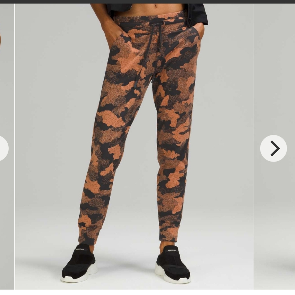 Lululemon Ready to Rulu Jogger